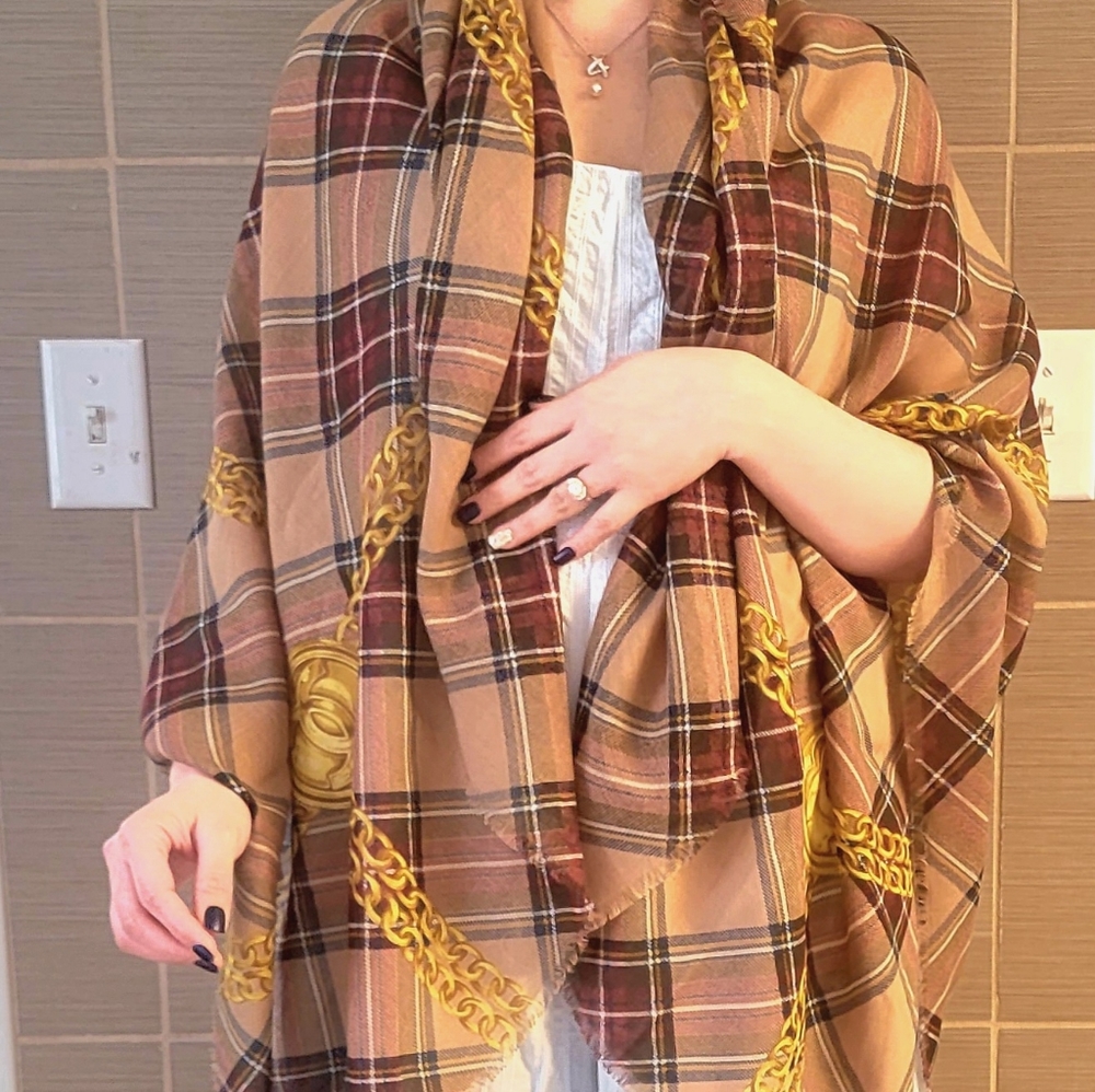 COPY - Authentic Chanel Cashmere.